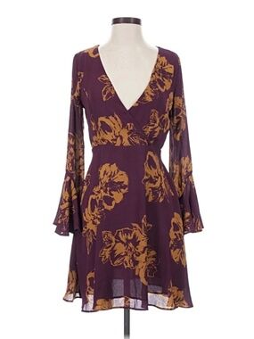 ModCloth (Everly) dress with v neck